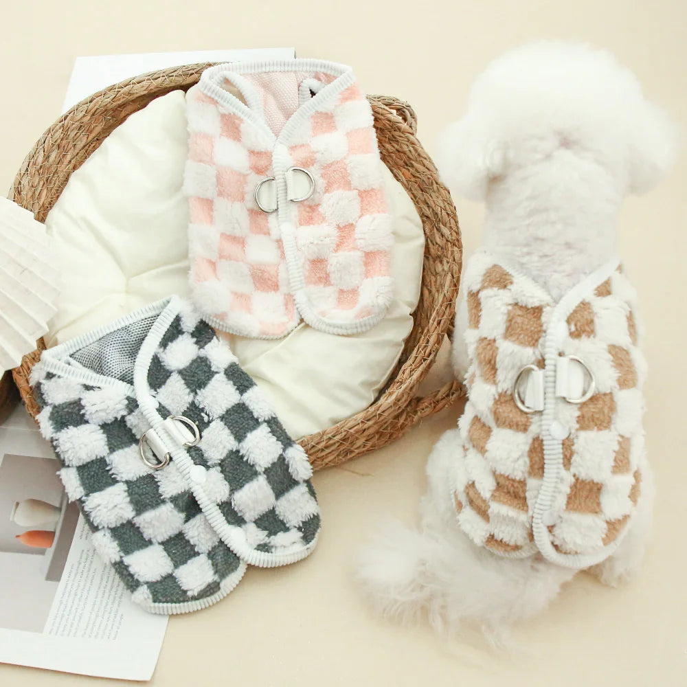 Autumn and winter checkerboard button cardigan with traction button for keeping dogs warm