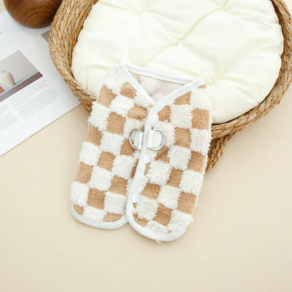 Autumn and winter checkerboard button cardigan with traction button for keeping dogs warm