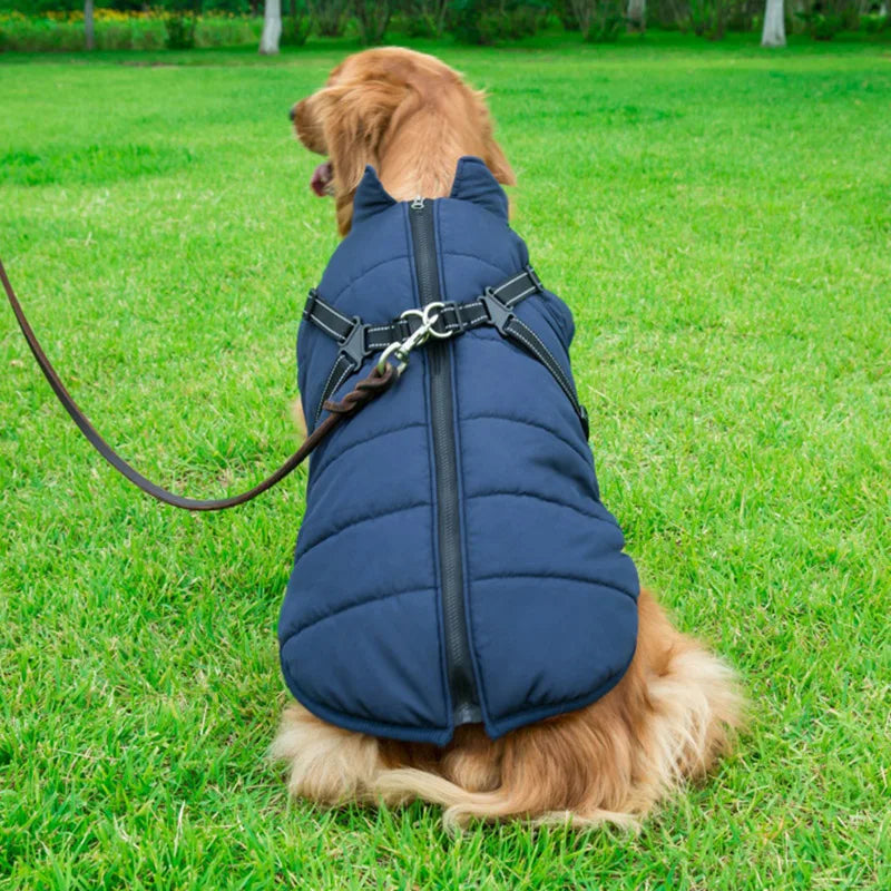 Keep your pup cand dry with this Winter Warm Dog Jacket — a waterproof fleece coat with a built-in harness, perfect for small to large dogs during chilly walks.
